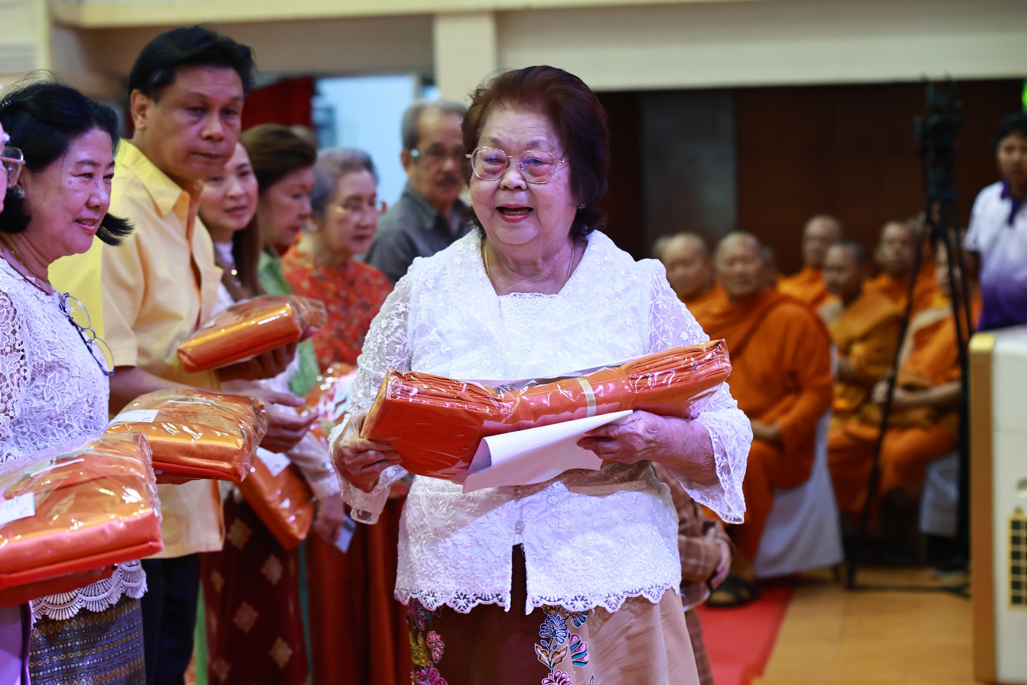 มหาวิทยาลัยหาดใหญ่ จัดพิธีทอดกฐินสามัคคี 4 จังหวัดชายแดนใต้ เพื่อสืบสานประเพณีอันดีงามทางพระพุทธศาสนา 