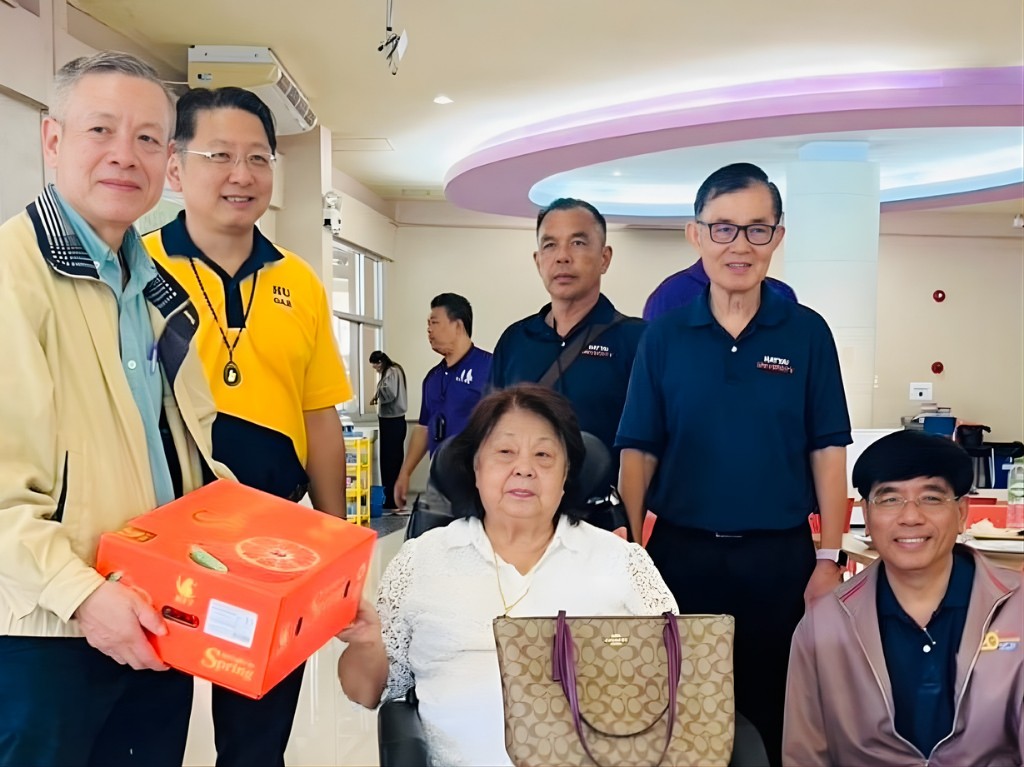 ประชุมการวางแผนบูรณาการเพื่อส่งเสริมการเลี้ยงผึ้งชันโรง โดยได้รับเกียรติจาก ท่านอาจารย์ประณีต ดิษยะศริน ผู้ก่อตั้งและอุปนายกสภามหาวิทยาลัยหาดใหญ่