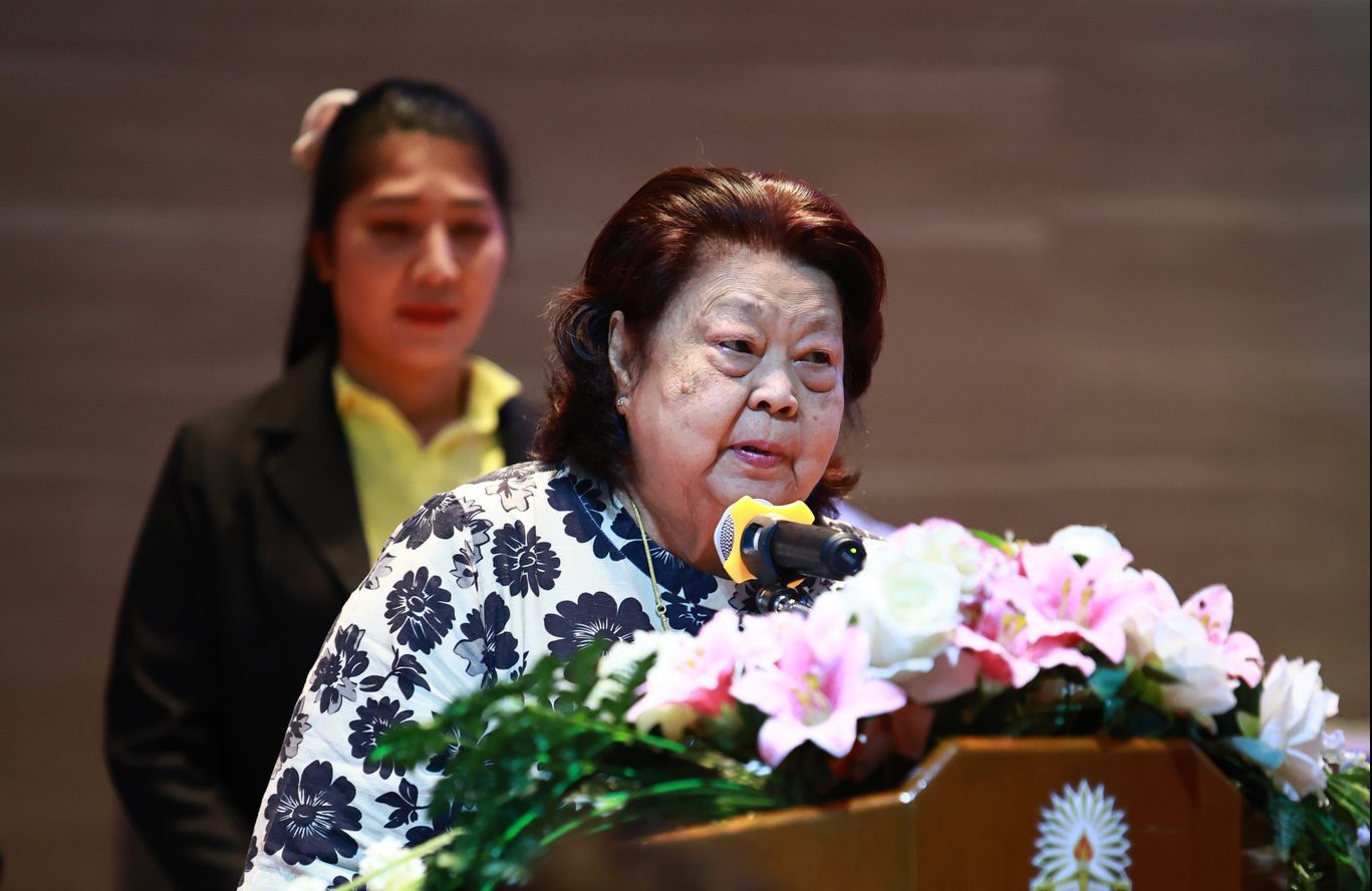 โครงการปัจฉิมนิเทศนักศึกษา ประจำปีการศึกษา 2568 โดยท่านอาจารย์ประณีต ดิษยะศริน และผู้ช่วยศาสตราจารย์ ดร.วิทวัส ดิษยะศริน สัตยารักษ์ มอบโอวาทให้แก่นักศึกษา