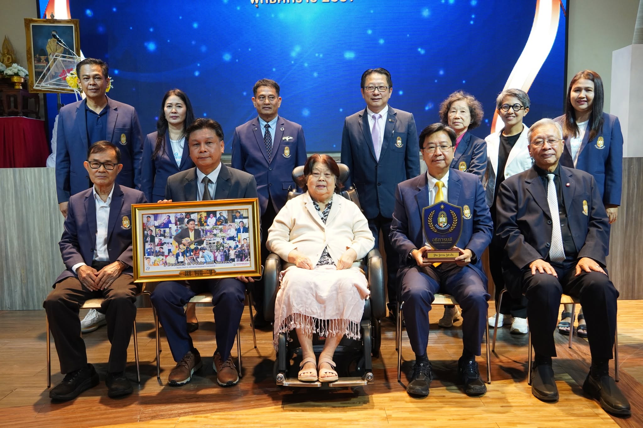 มหาวิทยาลัยหาดใหญ่ จัดพิธีรับ-มอบตำแหน่งอธิการบดีอย่างเป็นทางการ พร้อมการประชุมร่วมกับคณะผู้บริหาร คณาจารย์ และบุคลากรทุกภาคส่วน เพื่อรับทราบนโยบายและทิศทางการดำเนินงานของมหาวิทยาลัย